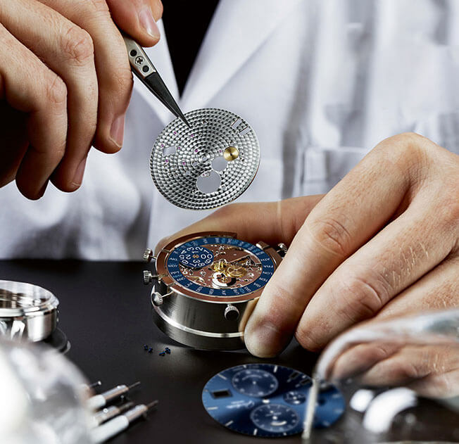 手表灰、生銹、磕碰、意外摔壞等導(dǎo)致的破碎、裂痕、劃痕、斷開、摔停